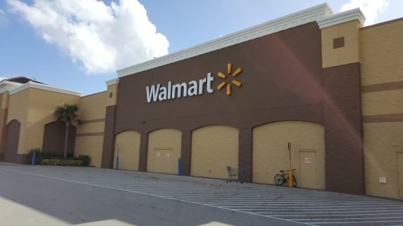 Big Portão vira Walmart
