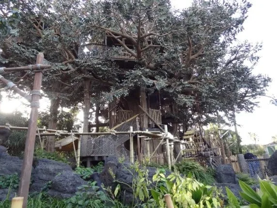 Tokyo Disneyland