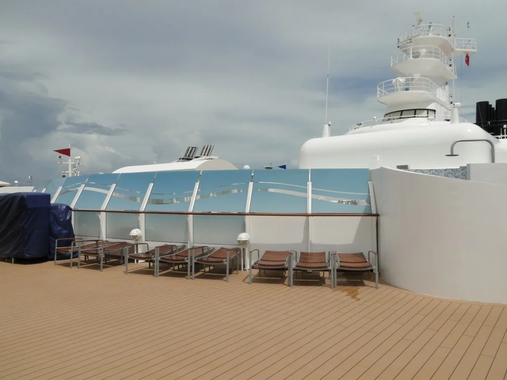 Disney Dream - Cove Cafe
