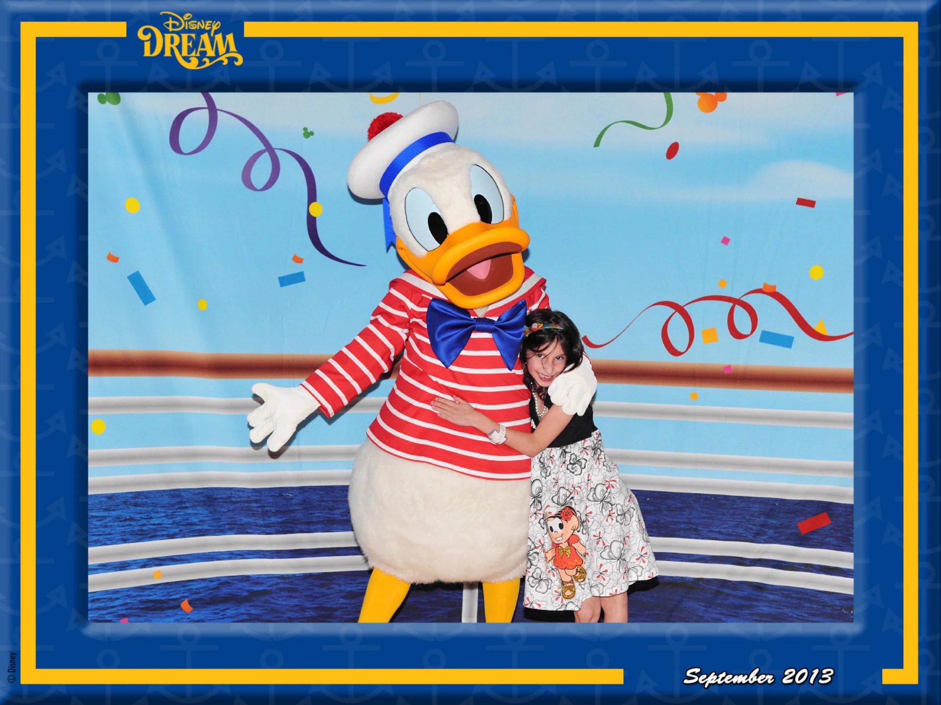 personagens no cruzeiro Disney