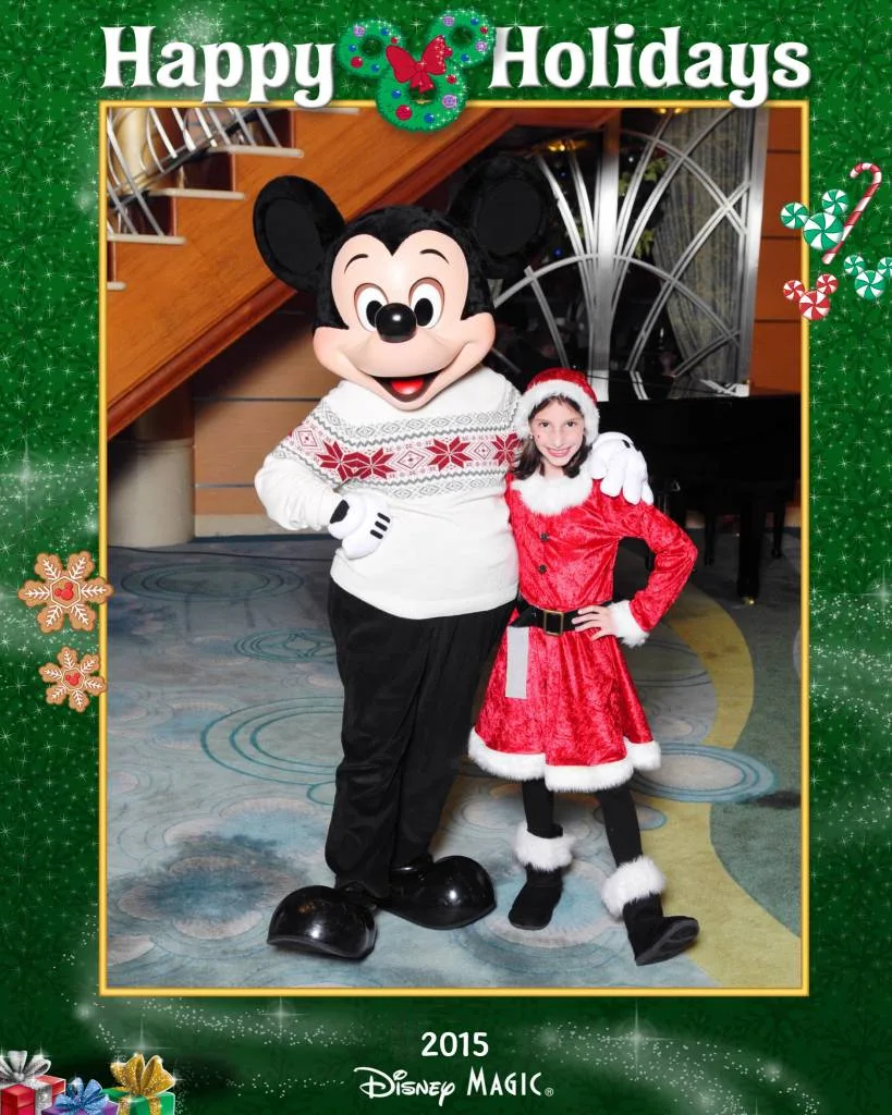 DMG-151224-HolidayChar_8x10-14439261_GPR