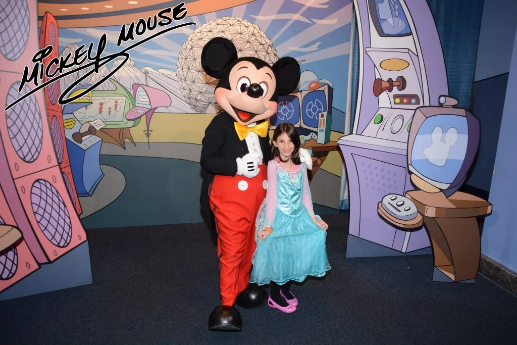 EPCOT_CHRCON1_7102673419