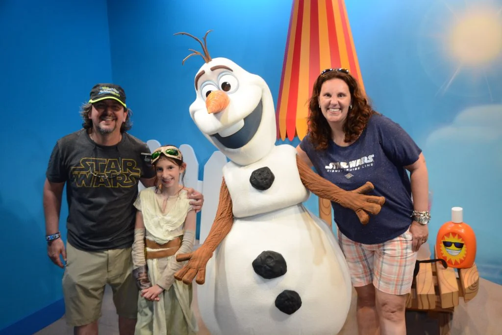 STUDIO_CELEBRITYBCHAR_7752648016