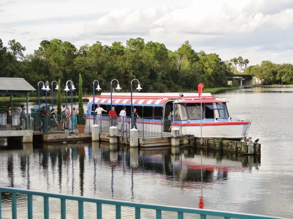 Foto by Andreza Trivillin - Transporte para Disney's BoardWalk