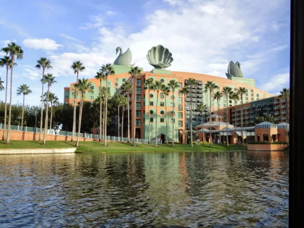 Foto by Andreza Trivillin - Transporte para Disney's BoardWalk