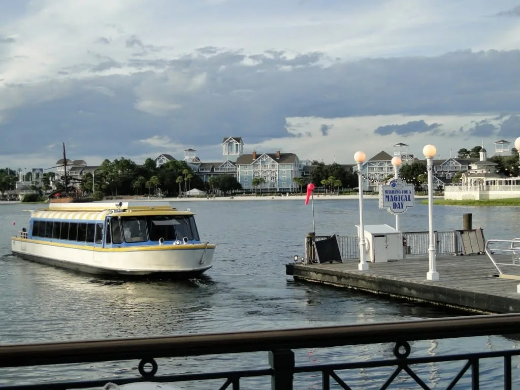 Foto by Andreza Trivillin - Transporte para Disney's BoardWalk