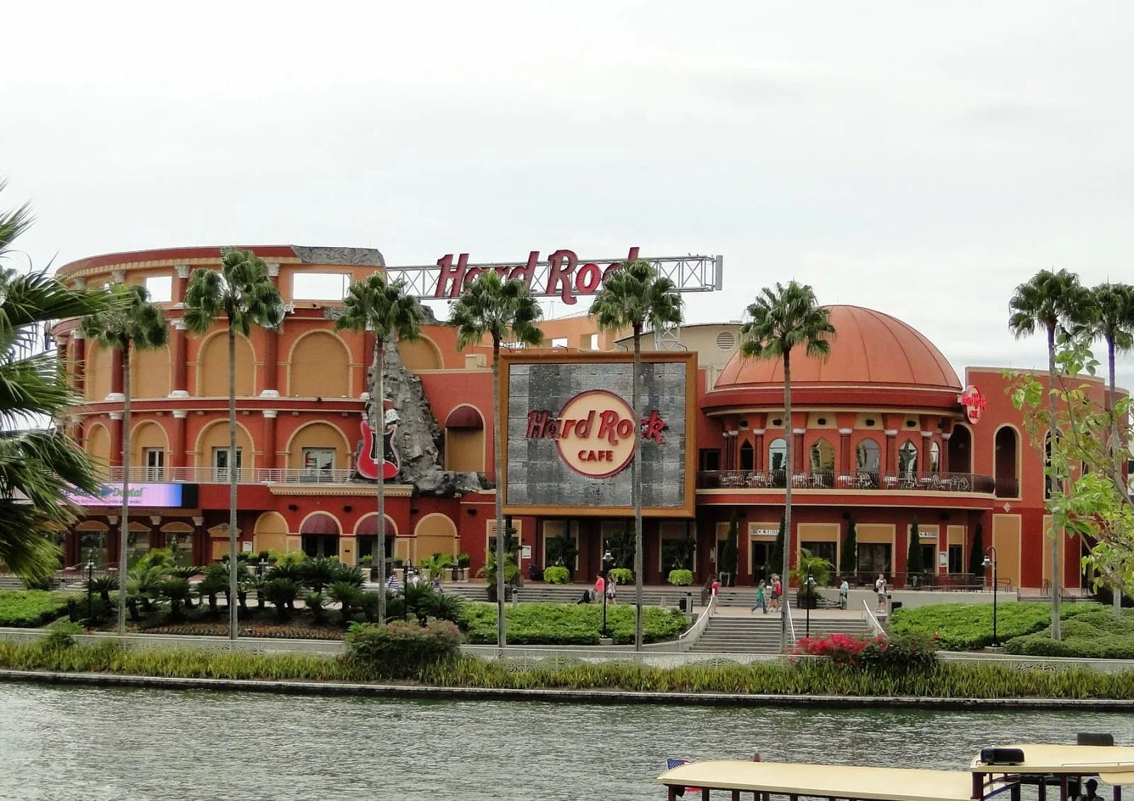 hard rock cafe