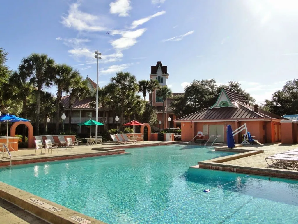 Caribbean Beach piscina