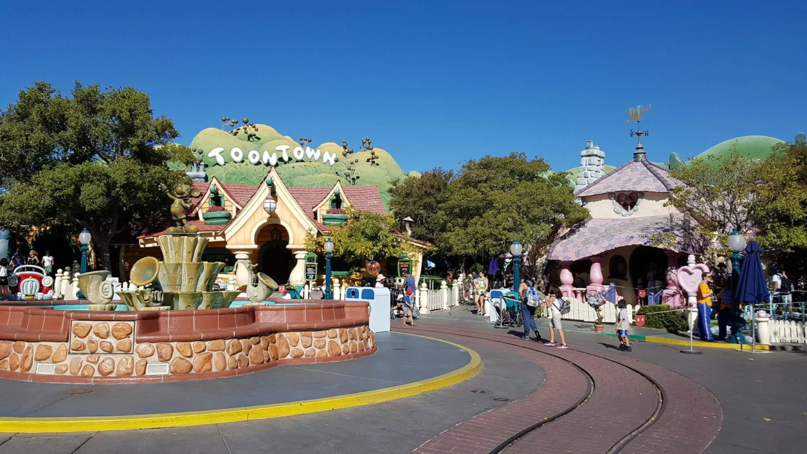 disneyland park california