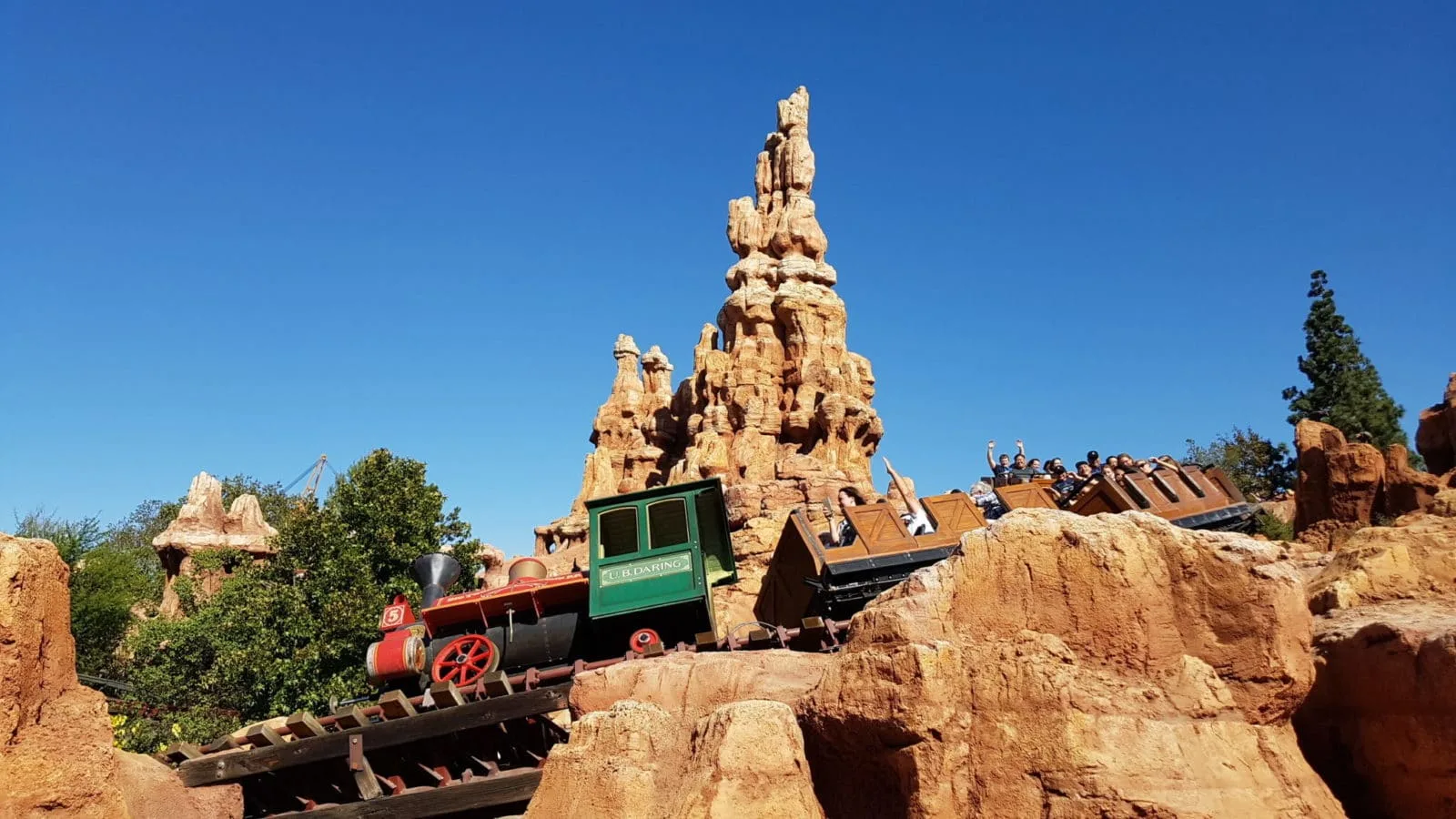 disneyland park california