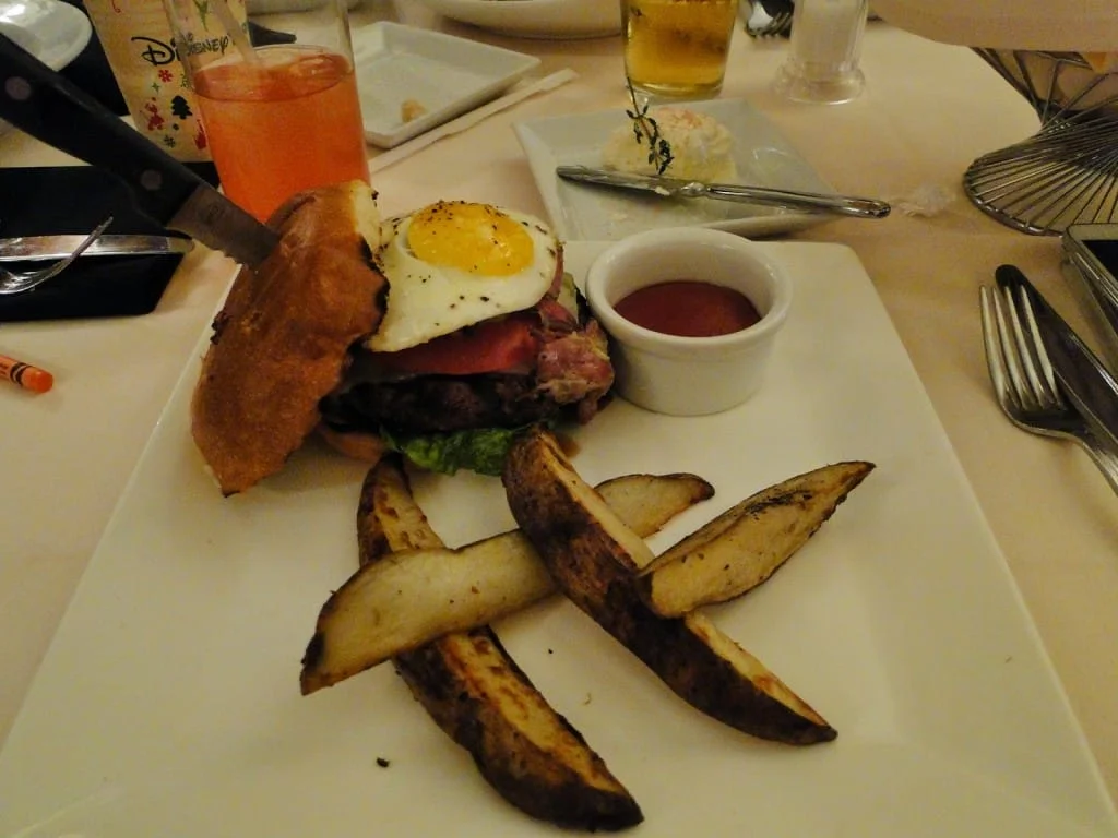 Fantasmic Dinner Package