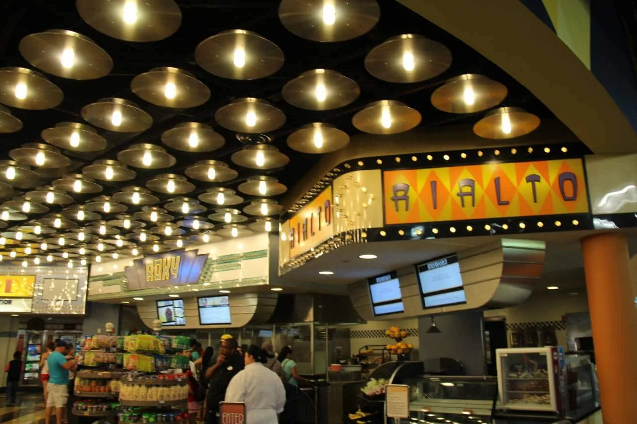 All Star Movie praça alimentação