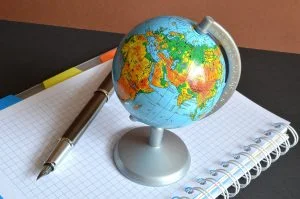 conciliar viagens e escola