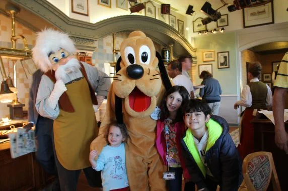 Inventions restaurante Disneyland Paris