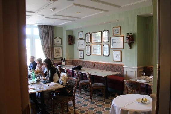 Inventions restaurante Disneyland Paris
