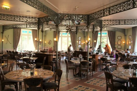 Inventions restaurante Disneyland Paris