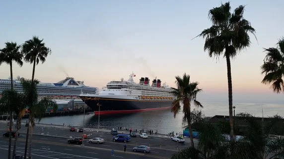 cruzeiro disney wonder canal panamá