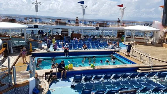 cruzeiro disney wonder canal panamá