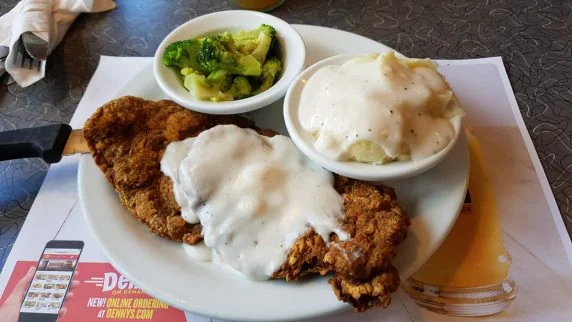 restaurantes bons e baratos em Orlando