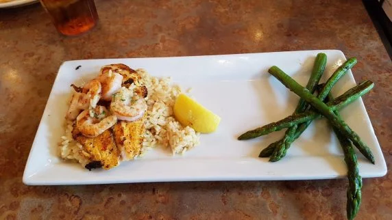 restaurantes bons e baratos em Orlando
