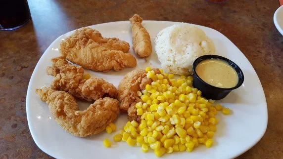 restaurantes bons e baratos em Orlando
