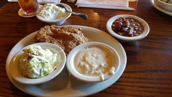 restaurantes bons e baratos em Orlando