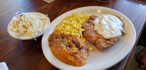 restaurantes bons e baratos em Orlando